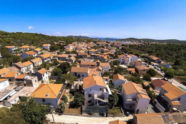 יזרה Apartmani Andrija מראה חיצוני תמונה